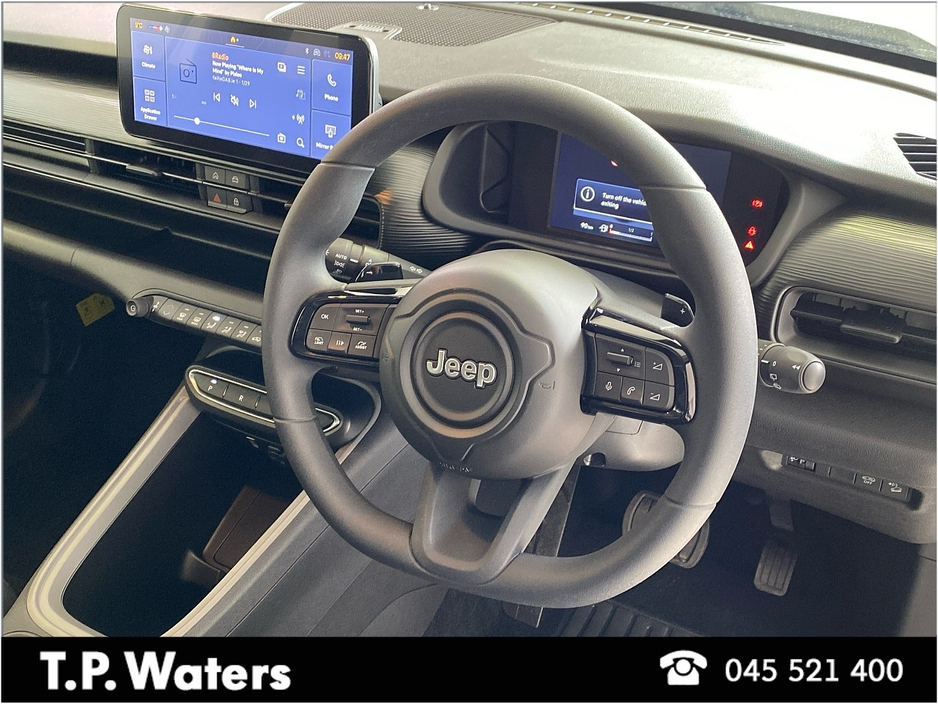 2026 Jeep Avenger - image 7