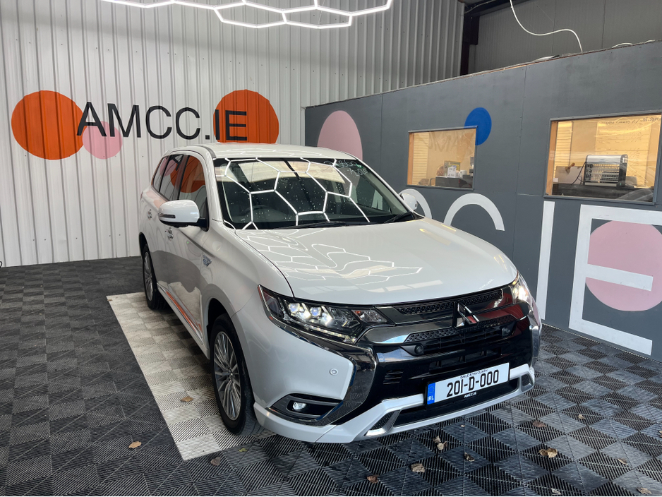2020 Mitsubishi Outlander 2020 MITSUBISHI OUTLANDER PHEV 2.4L HYBRID / 48K KMS / ADAPTIVE CRUISE CONTROL, HEATED SEATS, REVERSE CAMERA & MORE €23,950