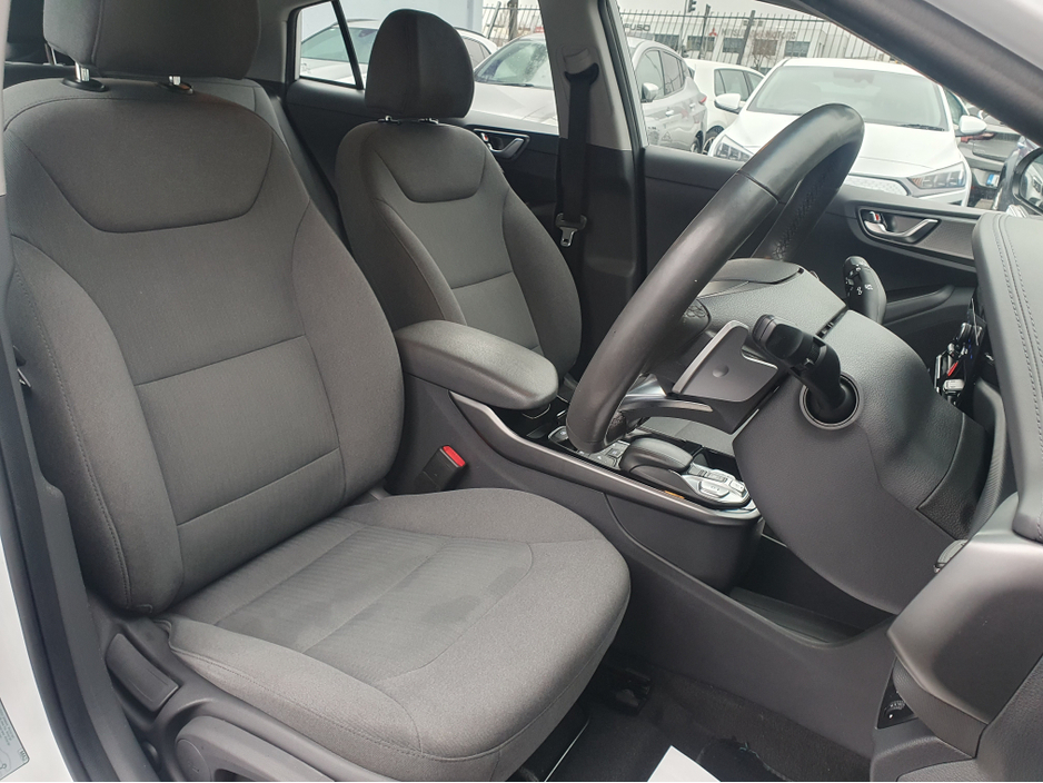 2022 Hyundai Ioniq PREMIUM AUTOMATIC FULLY ELECTRIC NCT 02/28 FINANCE AVAILABLE @ €59 PER WEEK HEATED SEATS/ SAT NAV/ TOUCH SCREEN MEDIA/ BLUETOOTH/ USB/ REVERSE CAMERA/ HISTORY CHECKED €14,950
