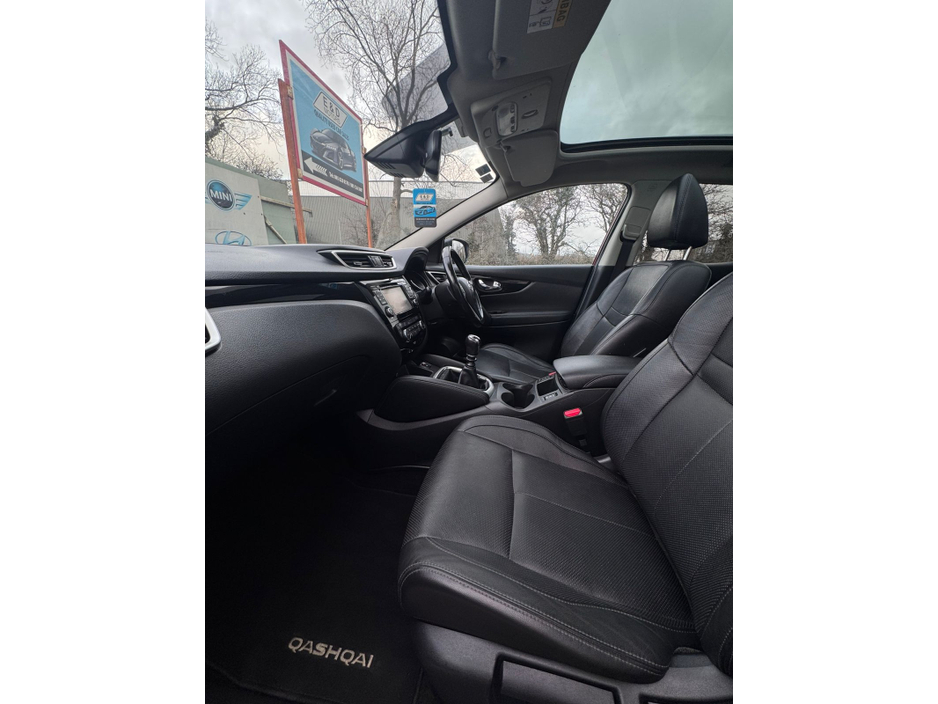 2017 Nissan Qashqai - image 19