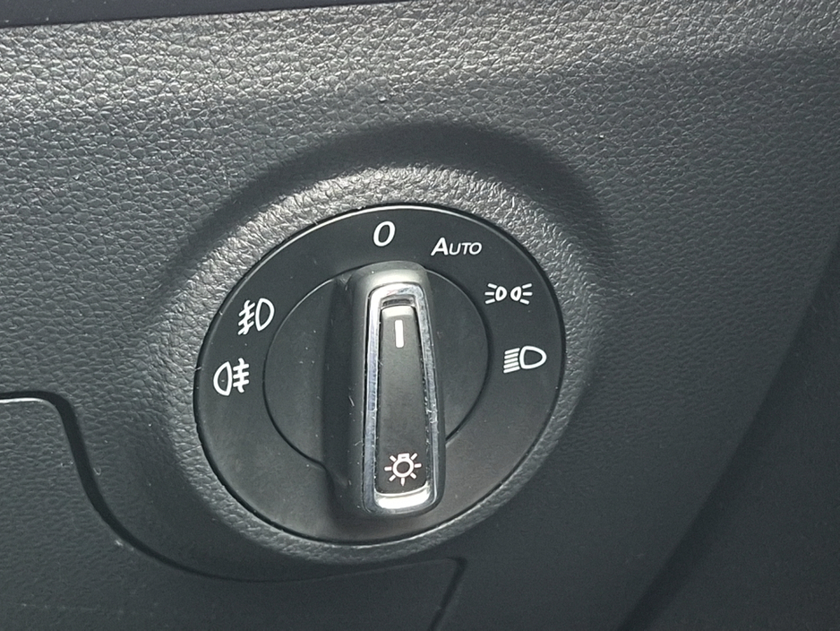 2018 SEAT Arona - image 25