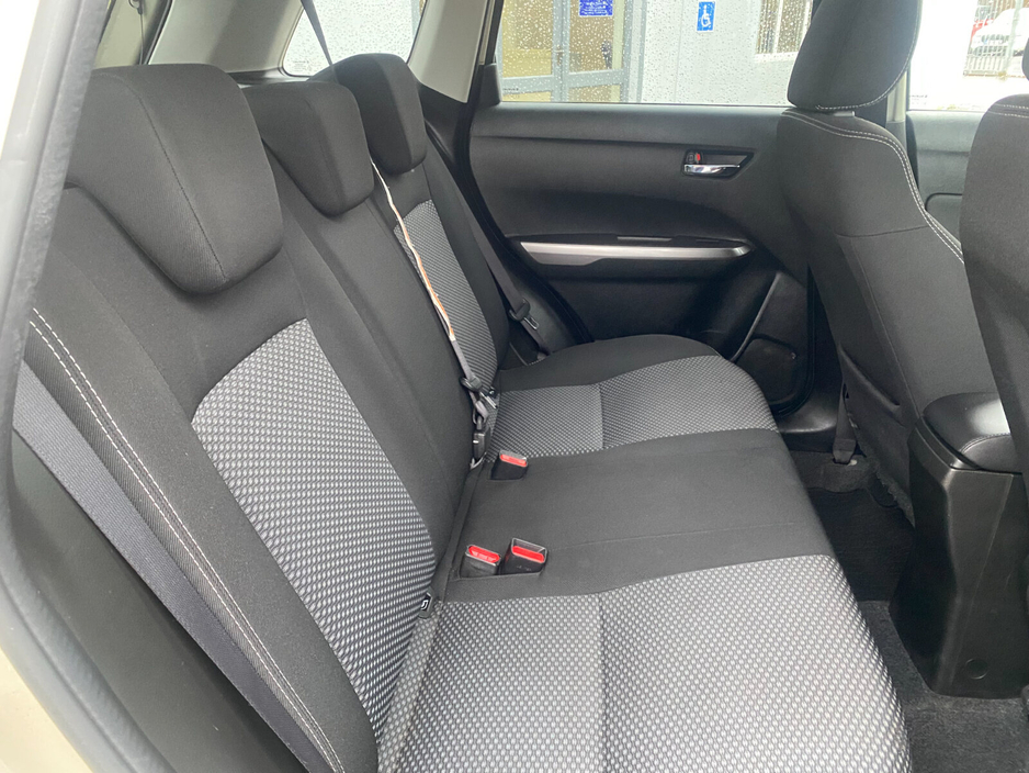 2023 Suzuki Vitara 1.4 Hybrid SZ4 MT €22,950