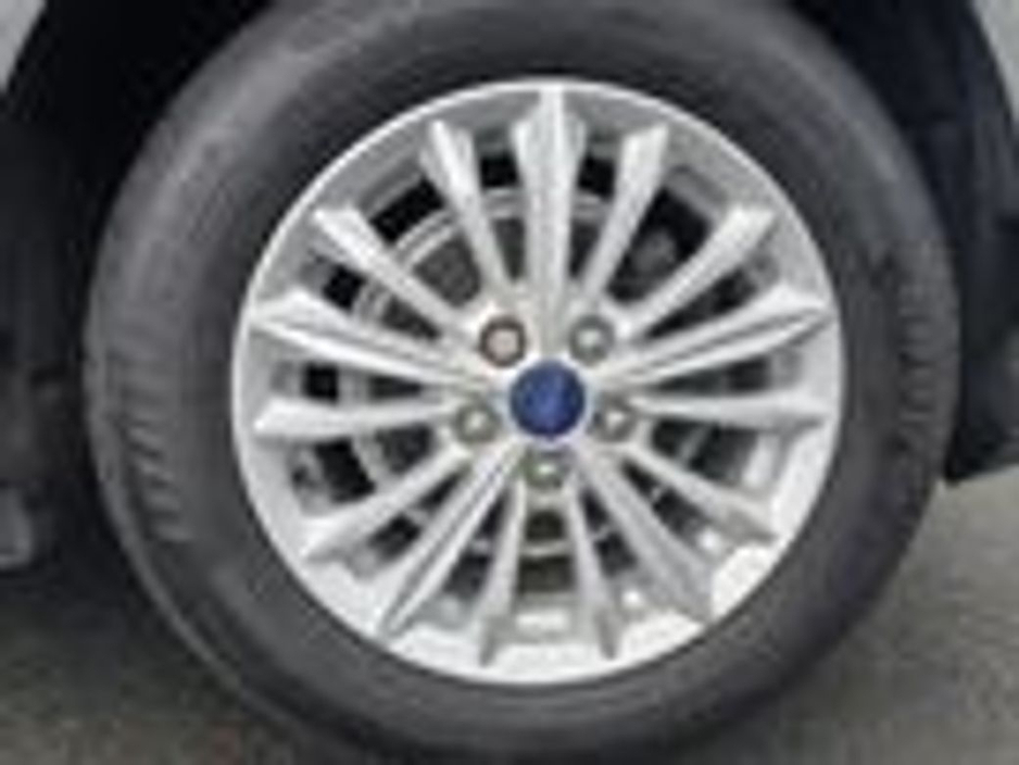 2021 Ford Focus - image 39