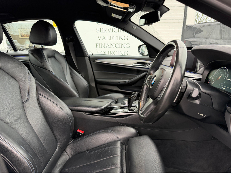 2018 BMW 5 Series 530E M-SPORT AUTO €23,950