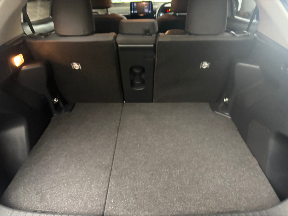 2021 Toyota Yaris Cross 1.5 Hybrid Automatic Only 68000 kms €21,499