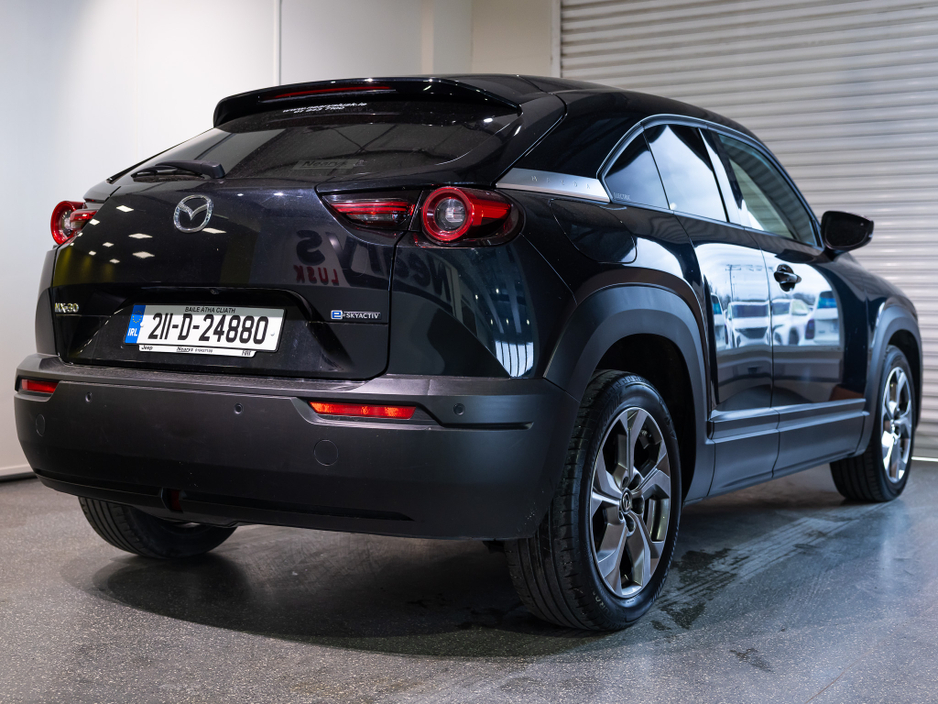 2021 Mazda MX-30 - image 4