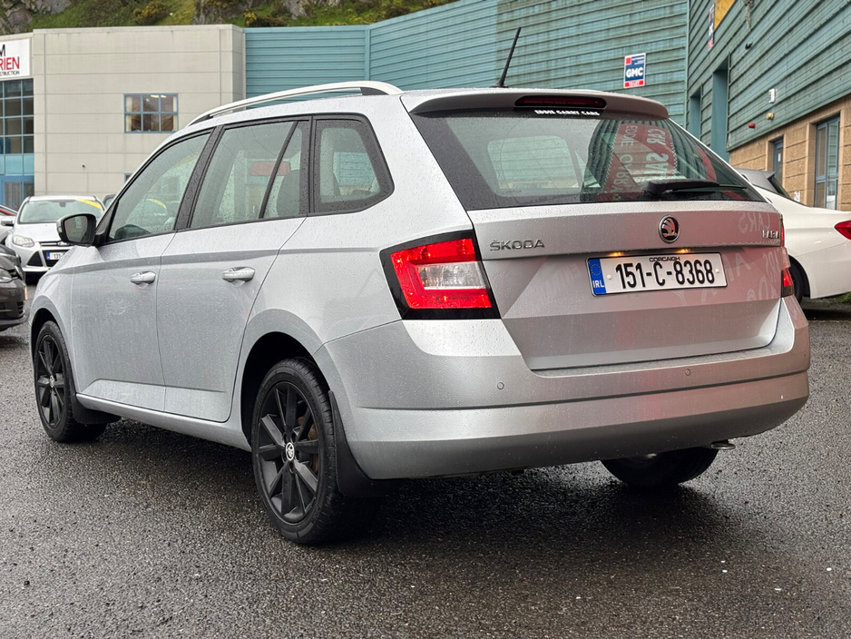 2015 Skoda Fabia - image 14