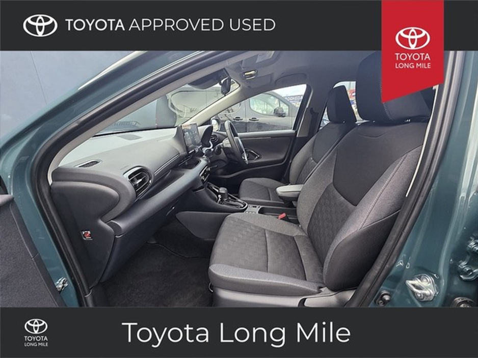 2025 Toyota Yaris 1.5 Hybrid Luna Sport 5dr €29,449