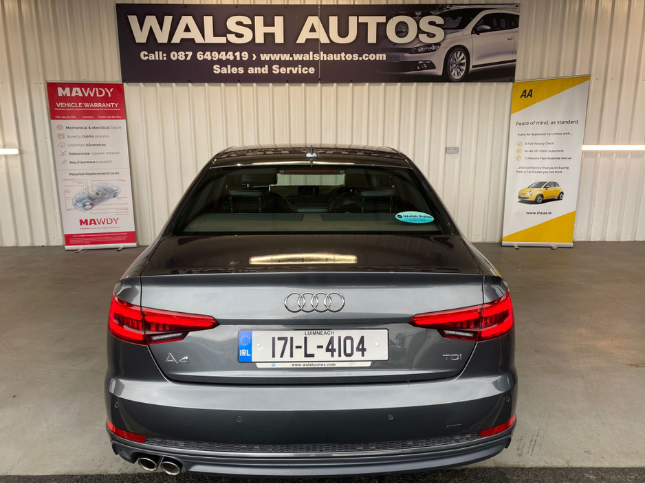 2017 Audi A4 - image 8