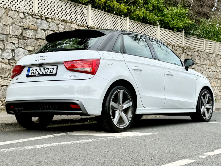 2014 Audi A1 - image 13