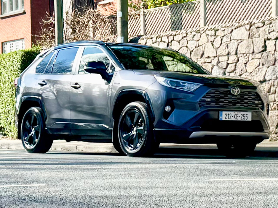 2021 Toyota Rav4 - image 11