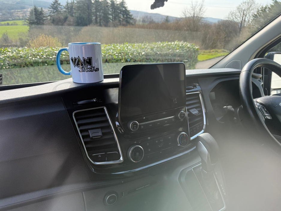 2020 Ford Transit Custom - image 13