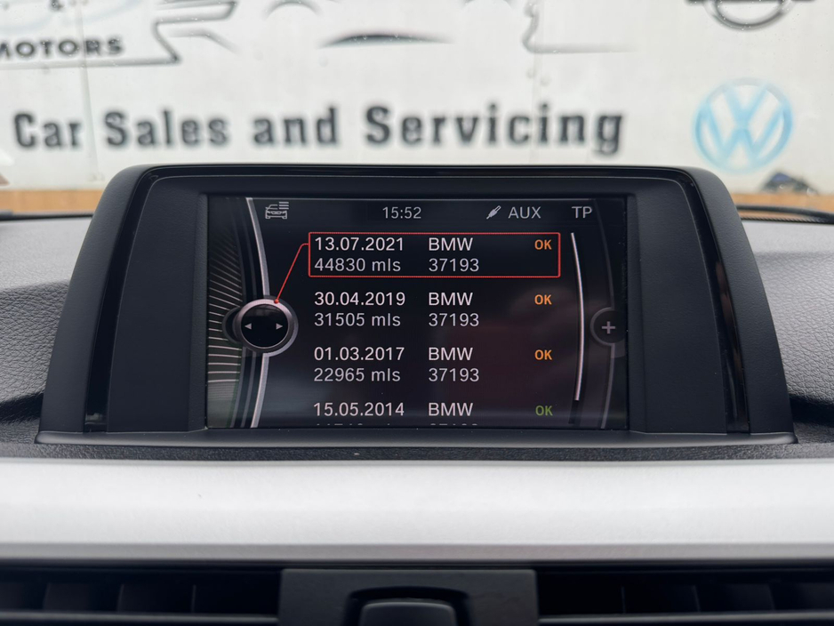 2012 BMW 3 Series - image 24