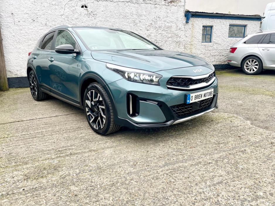 2023 Kia XCeed - image 38