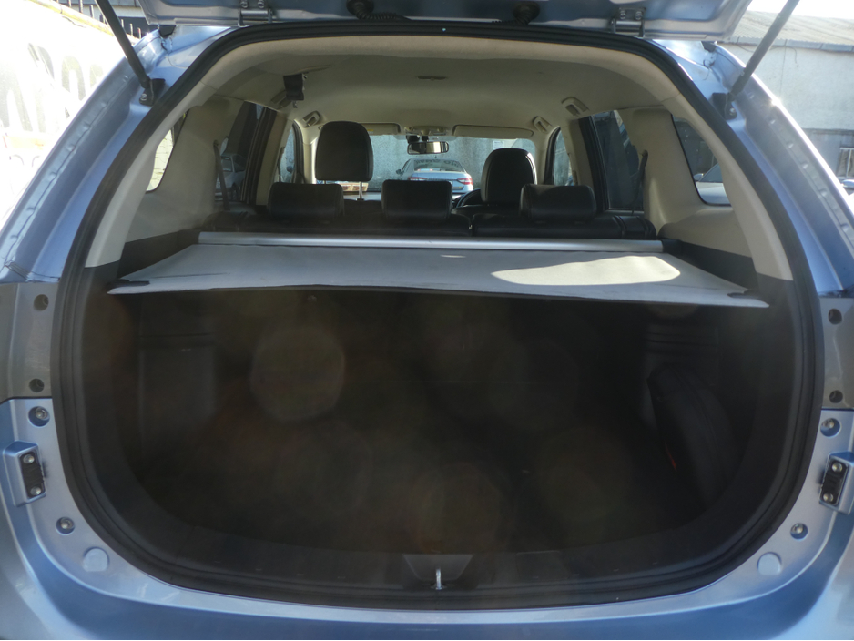 2015 Mitsubishi Outlander - image 11