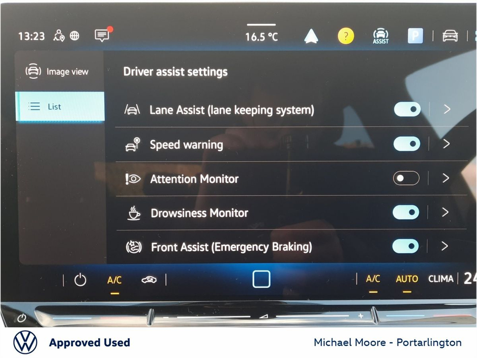 2025 Volkswagen Golf - image 45