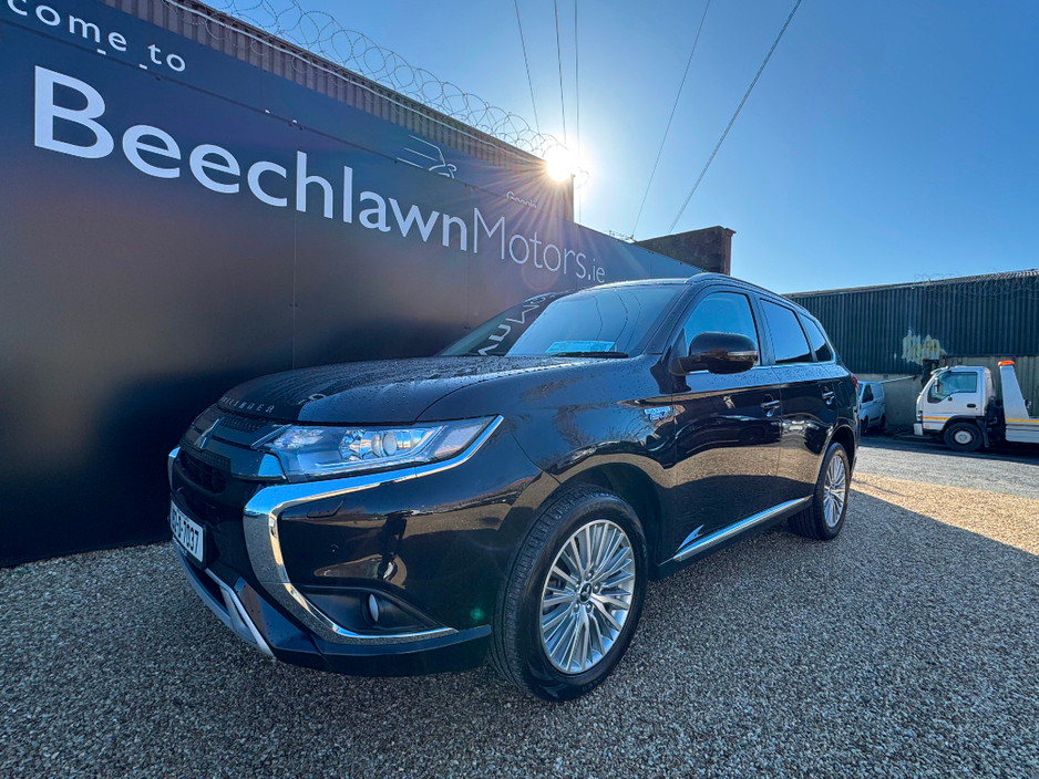 2019 Mitsubishi Outlander - image 8