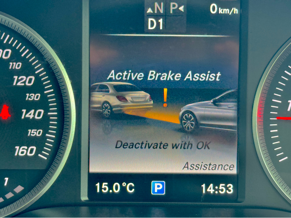 2018 Mercedes-Benz C Class - image 18