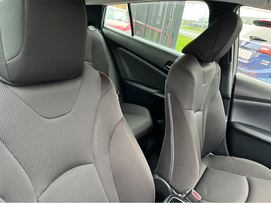 2020 Toyota Prius 1.8 HYBRID AUTO LOW KMS €17,950