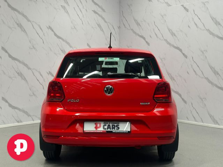 2015 Volkswagen Polo - image 13