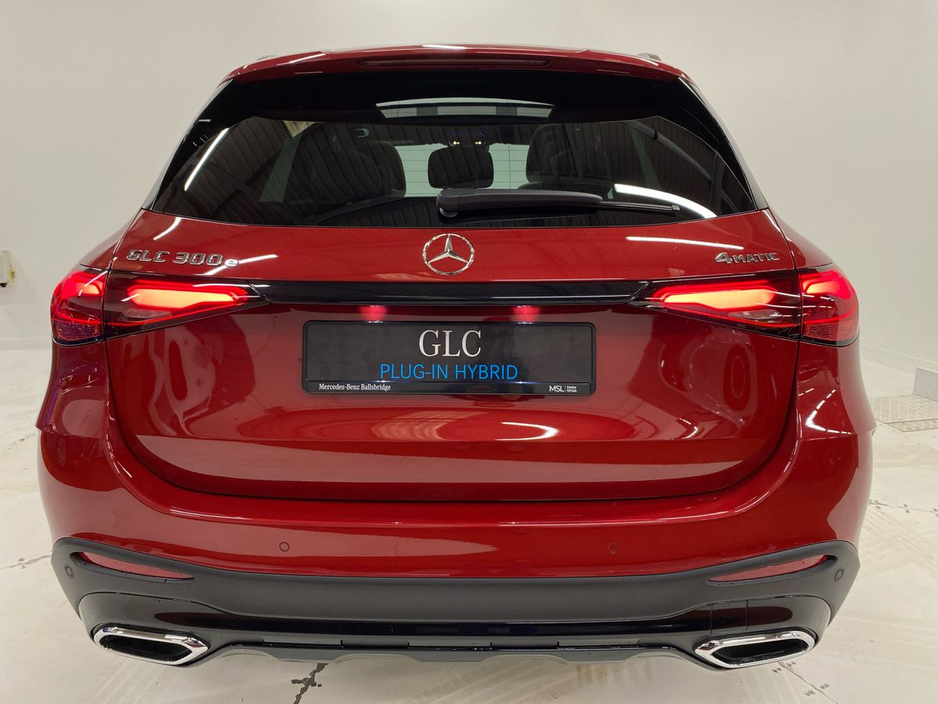 2026 Mercedes-Benz GLC Class GLC 300e | Reversing Camera, Heated Seats, Night Package €87,633