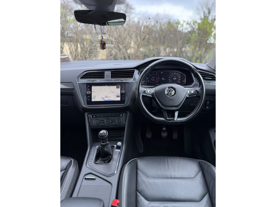 2020 Volkswagen Tiguan - image 11