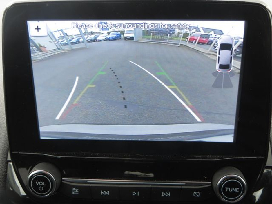 2019 Ford Ecosport - image 18