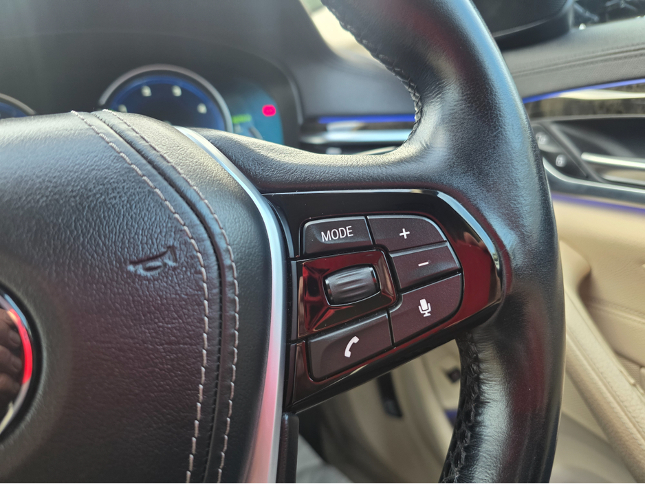 2017 BMW 5 Series ( 172 REG ) 523D LUXURY - CARPLAY NAVIGATION EDITION FULL LEATHER ELECTRIC HEATED SEATS - 360 REVERCE CAMERA - PRIVACY GLASS €24,950