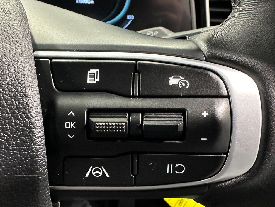2025 Kia Sportage - image 17
