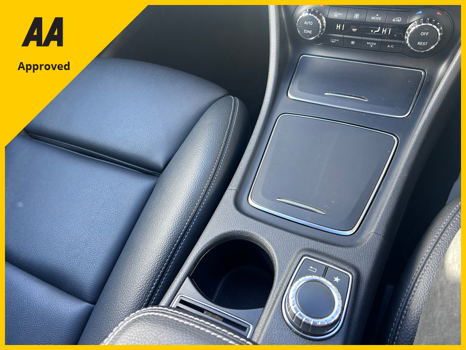 2017 Mercedes-Benz GLA Class 2017 MERCEDES GLA 180 URBAN PETROL AUTO LOW KMS €21,950