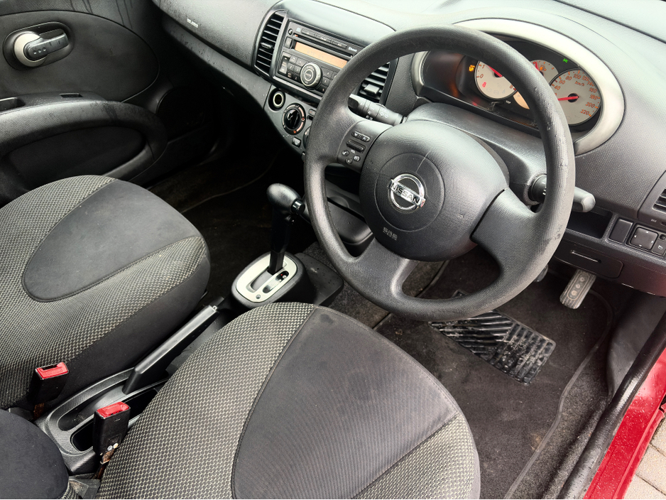 2009 Nissan Micra - image 2