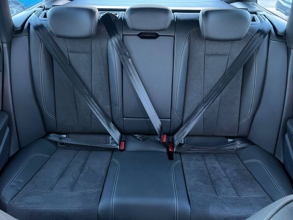 2021 Audi A4 S-LINE AVANT 2.0 TDI // 360 PARKING AID // DIGITAL CLUSTER // 4 HEATED S-LINE SPORT INTERIOR €32,900