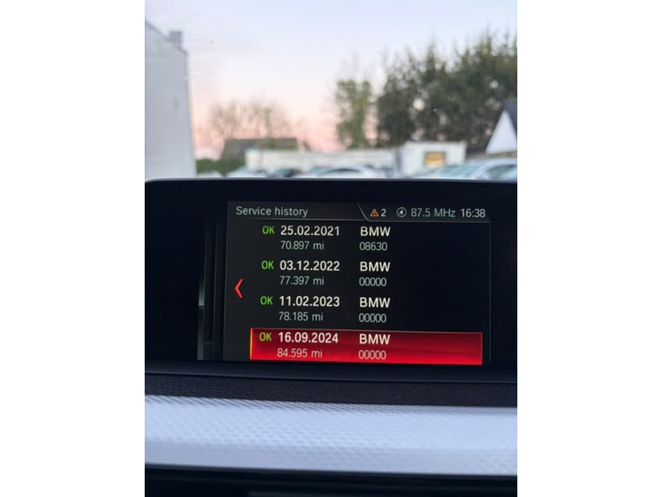 2018 BMW 3 Series 330e M Sport €18,950