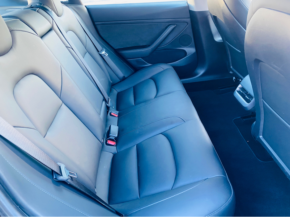 2021 Tesla Model 3 - image 20