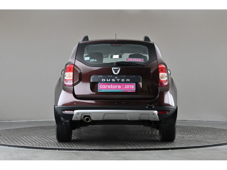 2018 Dacia Duster - image 8