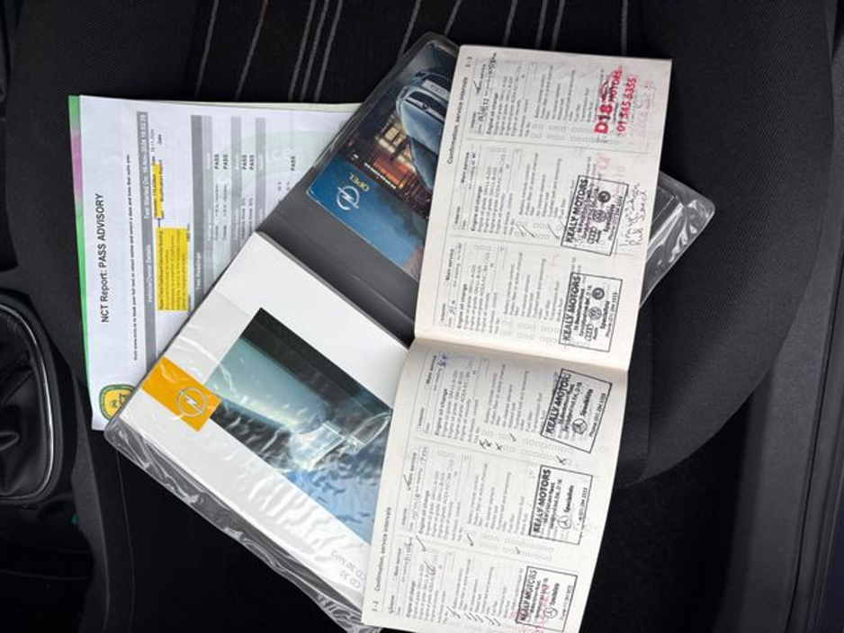 2010 Opel Corsa - image 10