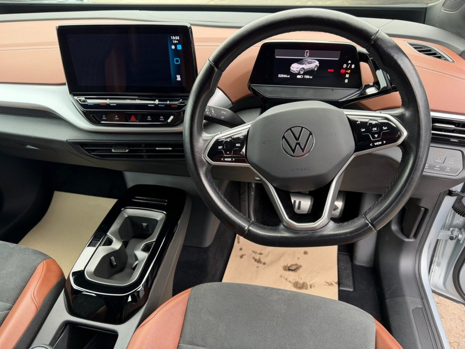 2022 Volkswagen ID.4 - image 15