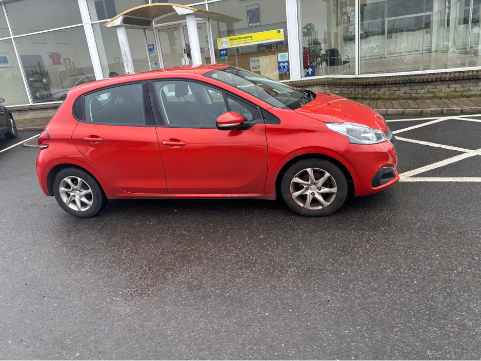 2016 Peugeot 208 ACTIVE 1.2 4DR €6,500