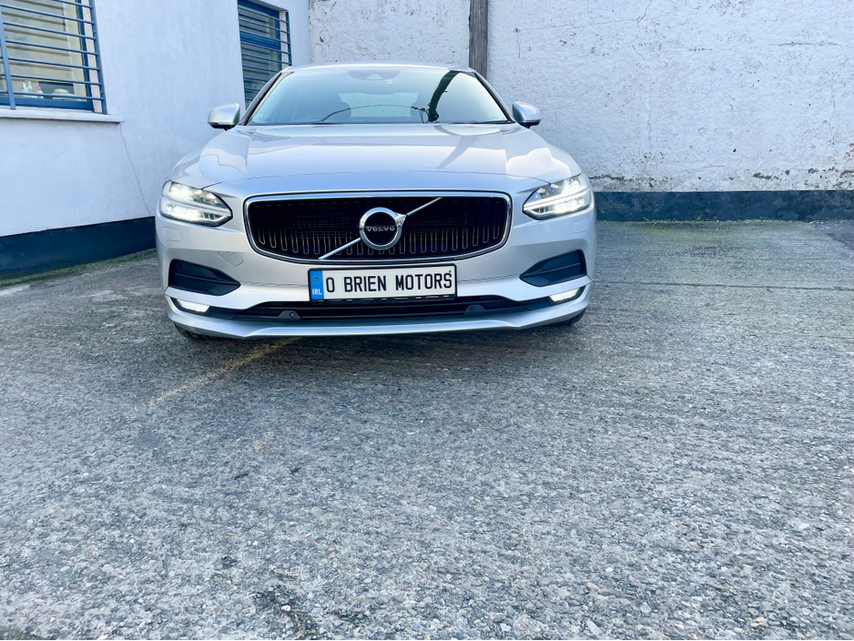 2020 Volvo S90 - image 39