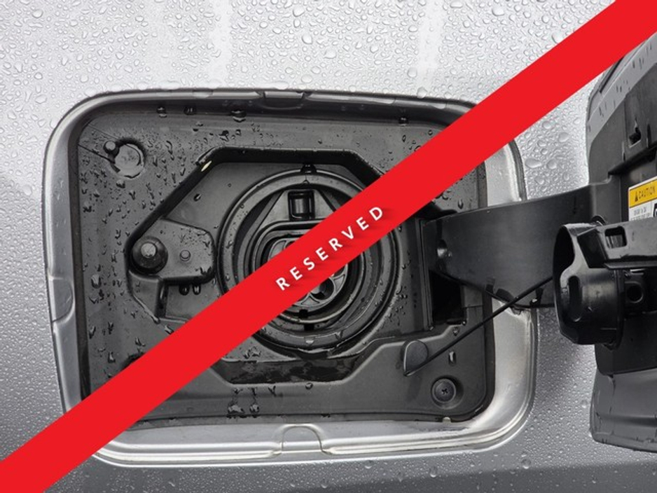 2022 Toyota Rav4 - image 6