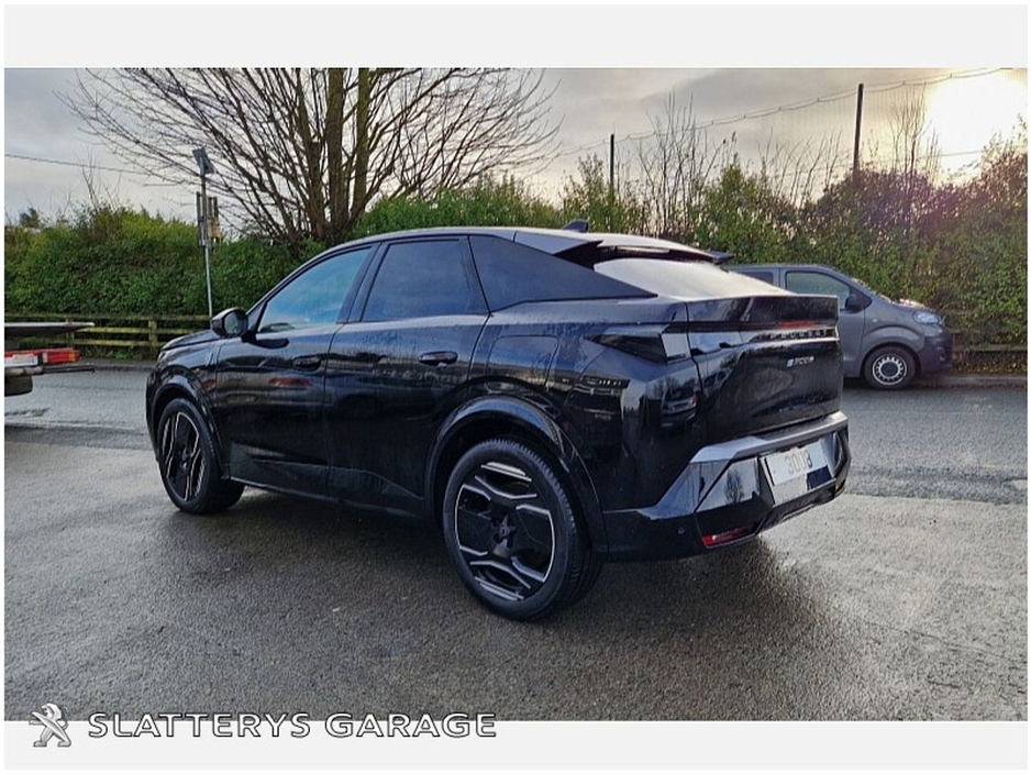 2025 Peugeot 3008 - image 7