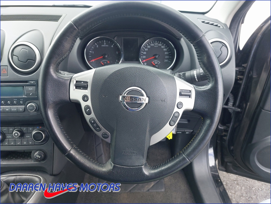 2012 Nissan Qashqai - image 17