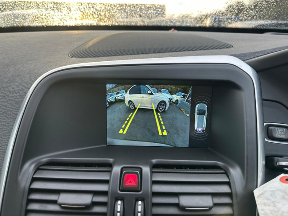 2015 Volvo XC60 - image 20