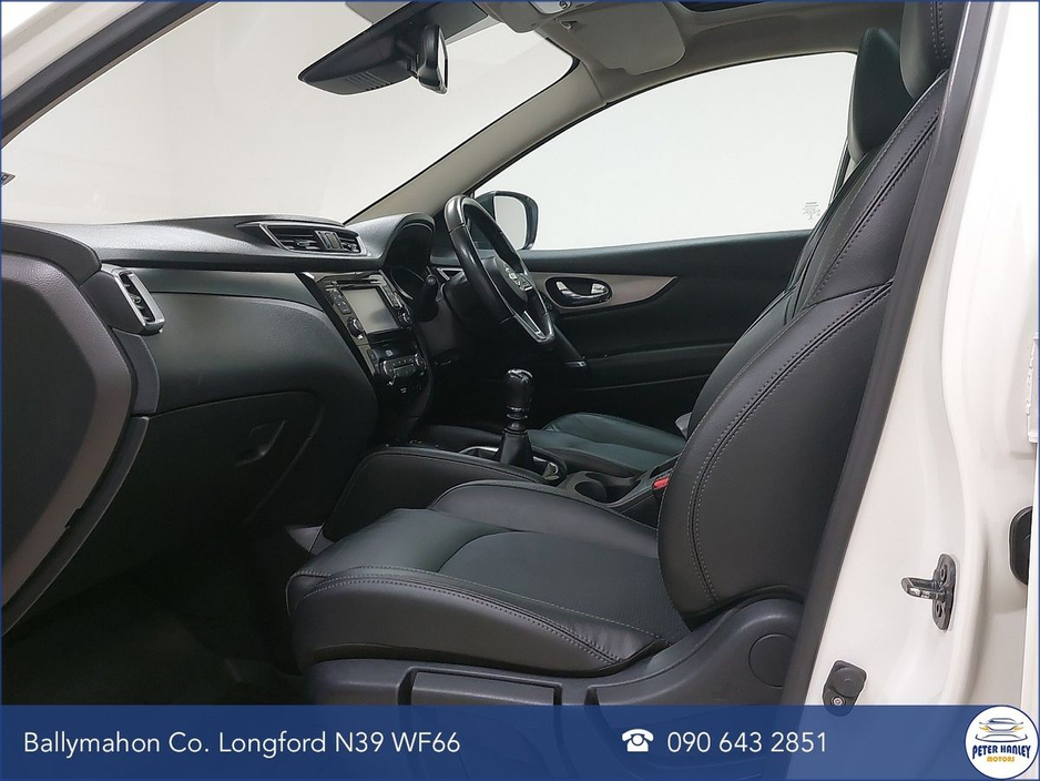 2018 Nissan Qashqai - image 10