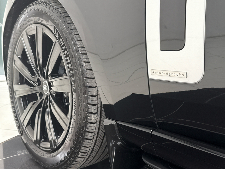 2026 Land Rover Range Rover - image 17