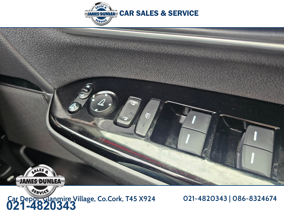 2019 Honda CR-V - image 12