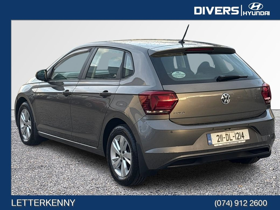 2021 Volkswagen Polo - image 2
