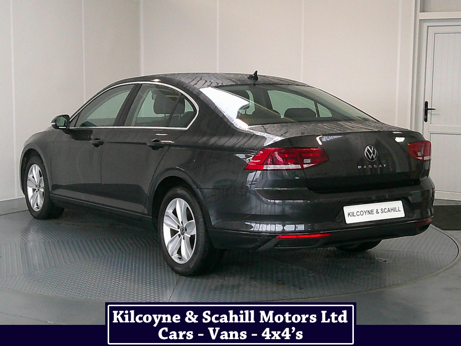 2021 Volkswagen Passat SE NAV TDI S-A DSG