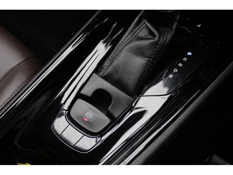 2018 Toyota C-HR - image 15