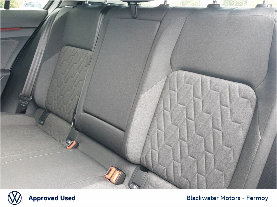 2026 Volkswagen Golf - image 24